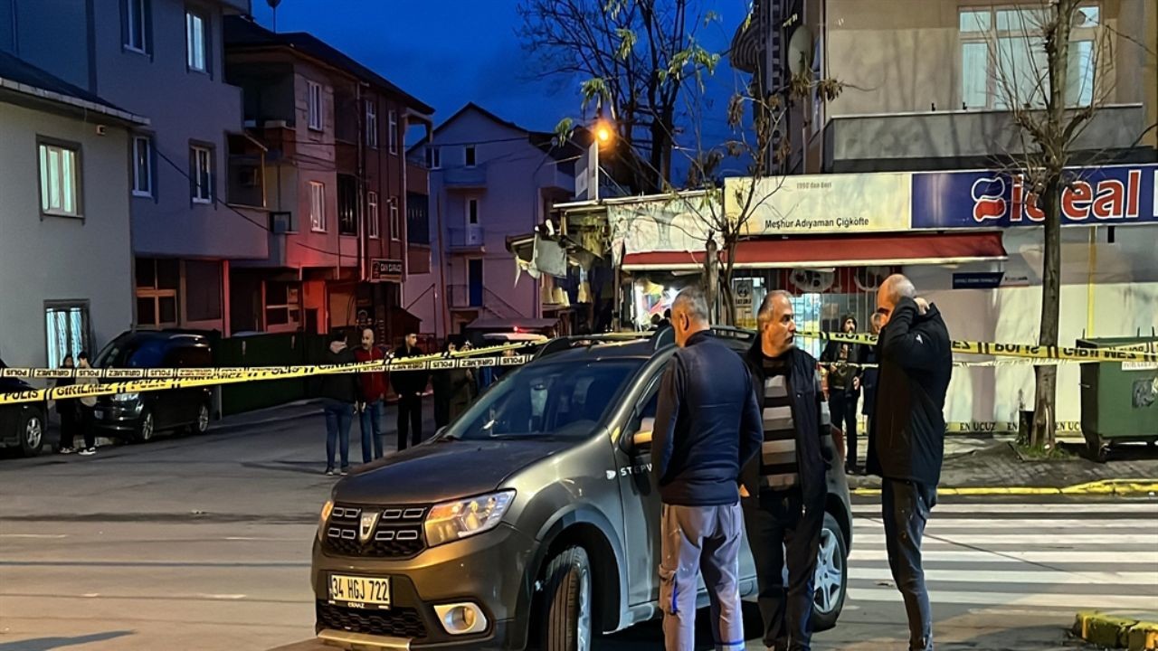 Trafikte yol kavgasında silahlı çatışma: 1'i kadın 2 yaralı