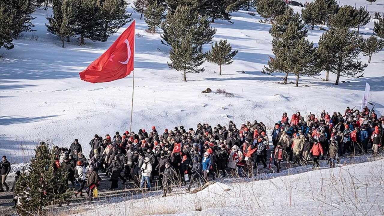 Büyük Sarıkamış yürüyüşü: 'Bu toprakta izin var'