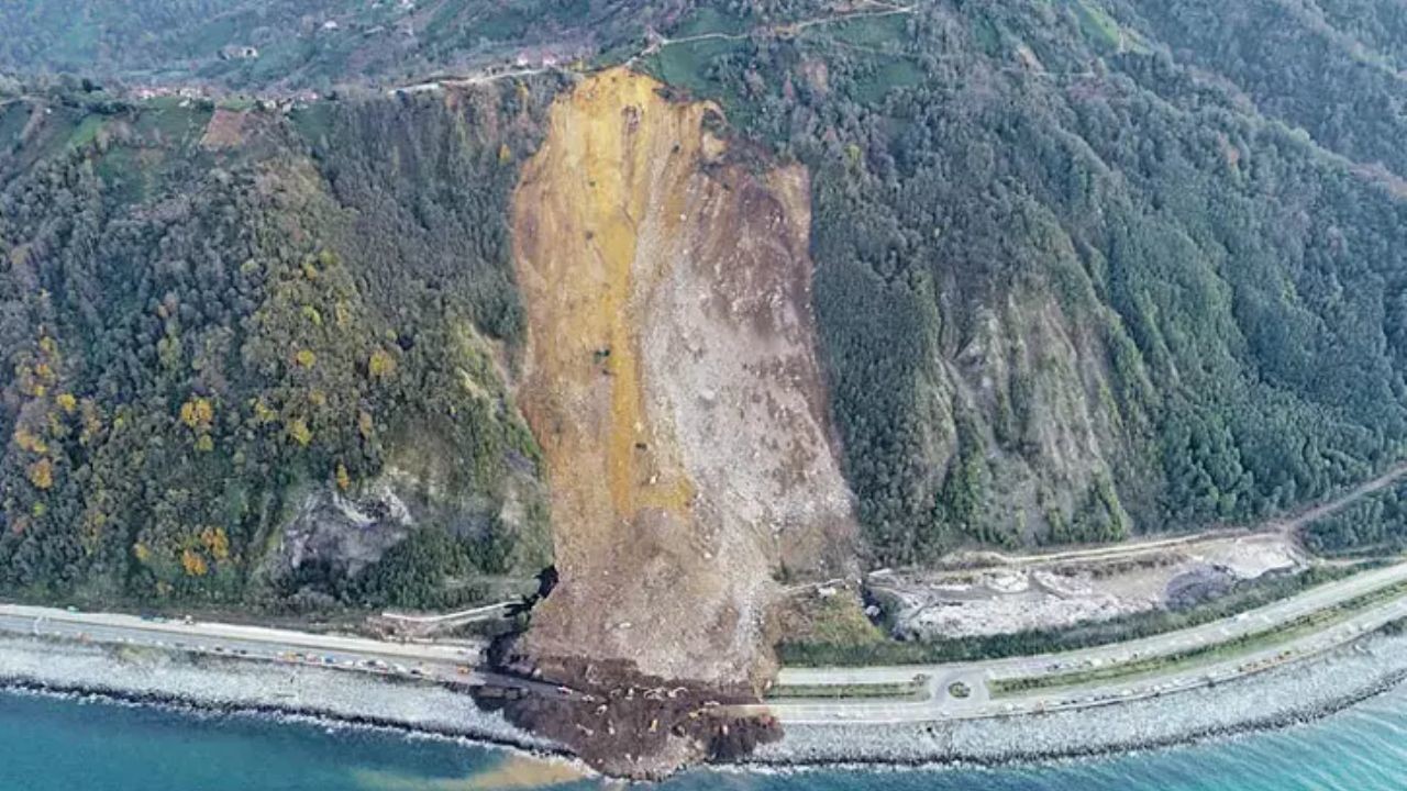 Karadeniz'de deprem ve heyelan alarmı