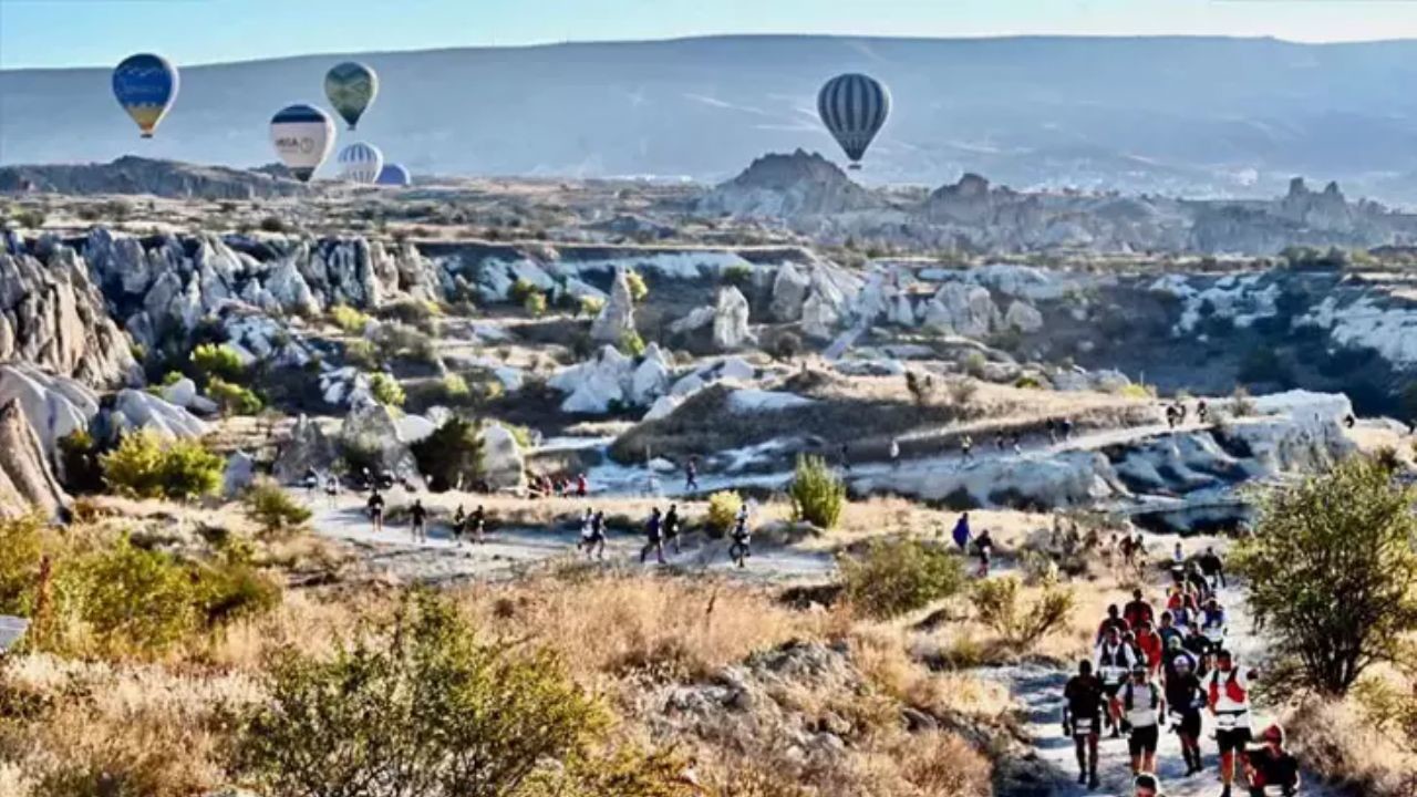 Kapadokya'da koşu heyecanı: Ultra Trail için geri sayım başladı