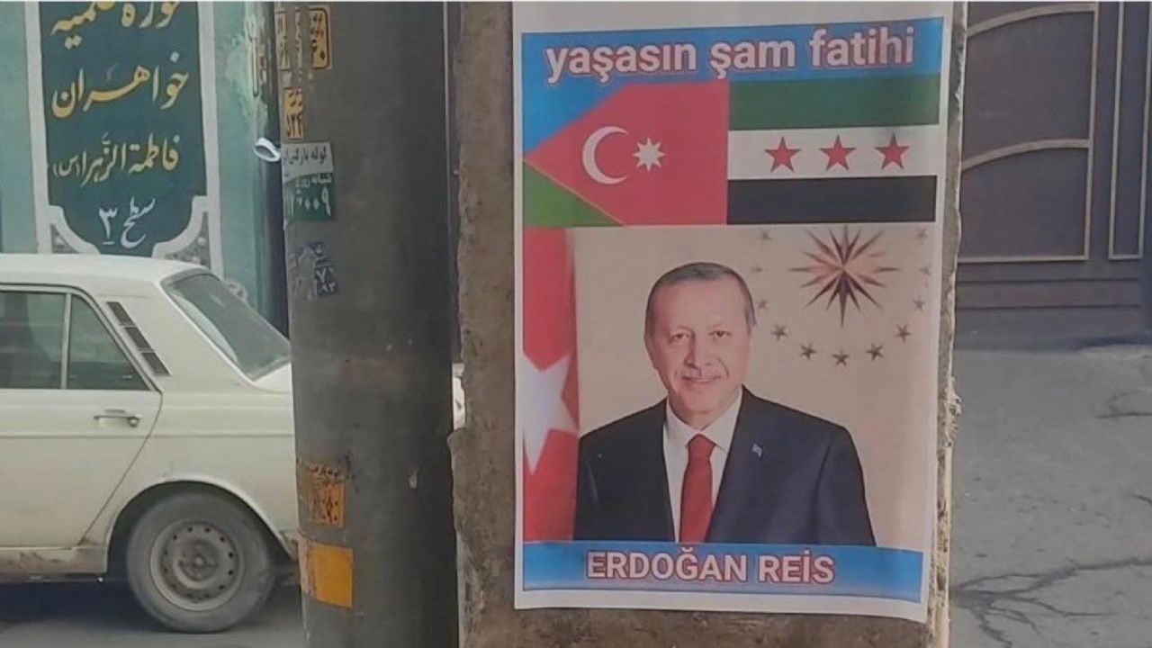 İran'da sokaklar Erdoğan posterleriyle doldu