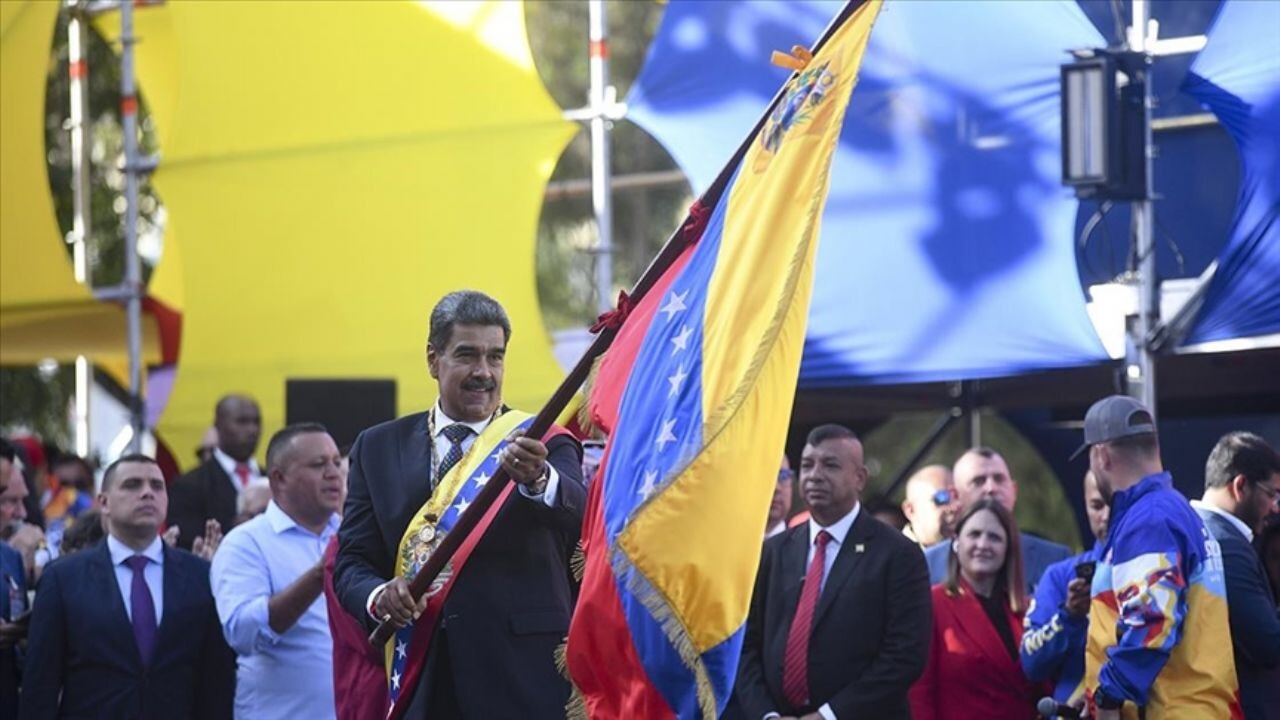 Maduro'dan yeminden sonra ilk açıklama