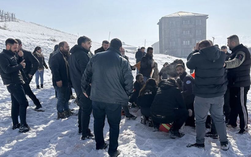 Hakkari köpek saldırısına uğrayan kıza ne oldu? Yüksekova Eslem Teker başıboş köpek saldırısı olayı