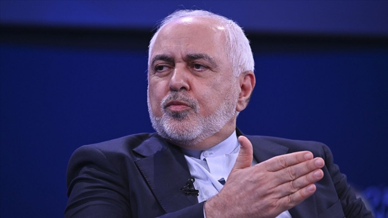 İran'da Pezeşkiyan'a şok! Yardımcısı Zarif görevi bıraktı