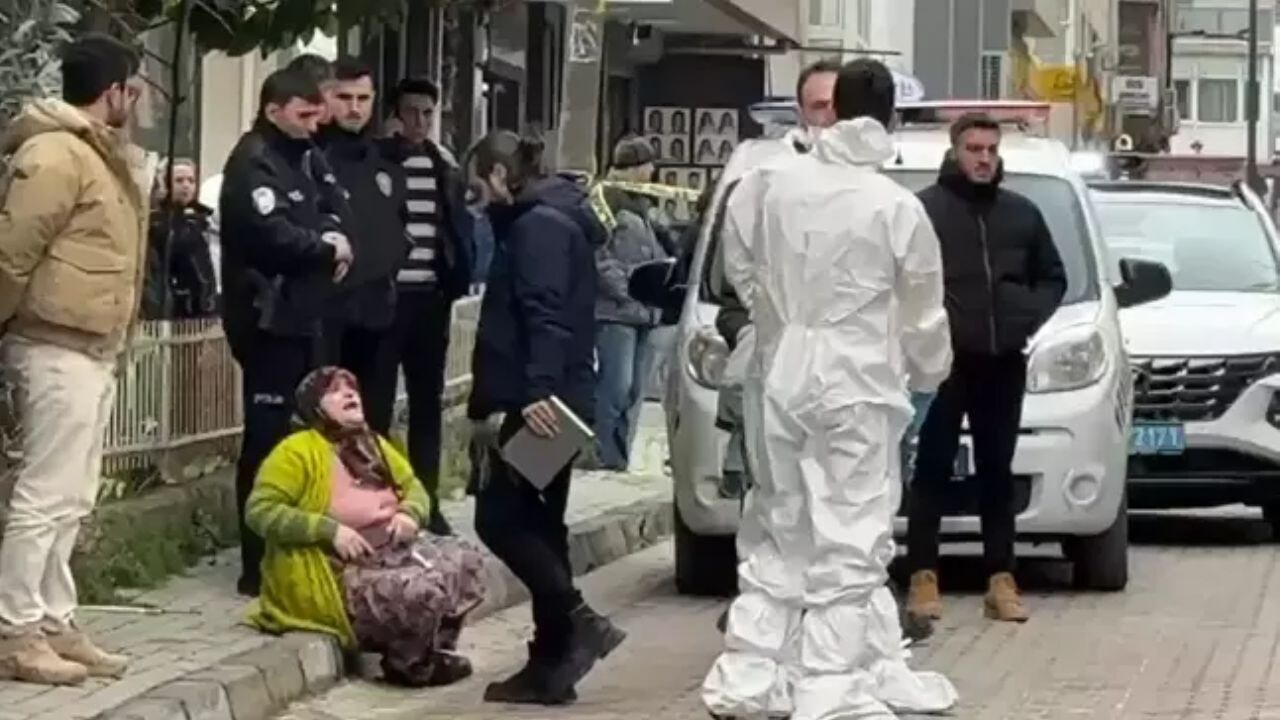 Avcılar'da aile katli! Eşi ve çocuklarını öldüren baba intihar etti