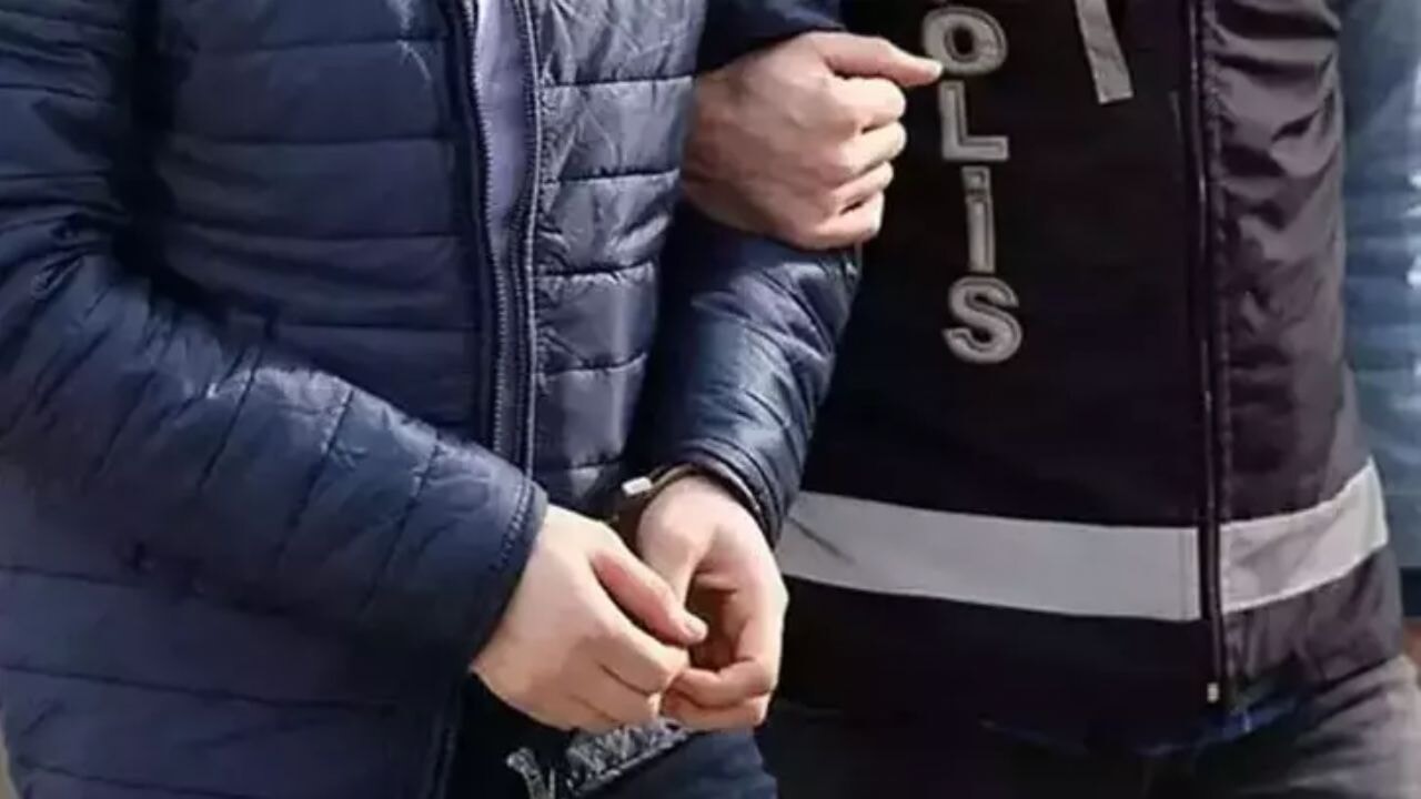 İstanbul'da iki CHP'li belediyeye terör soruşturması