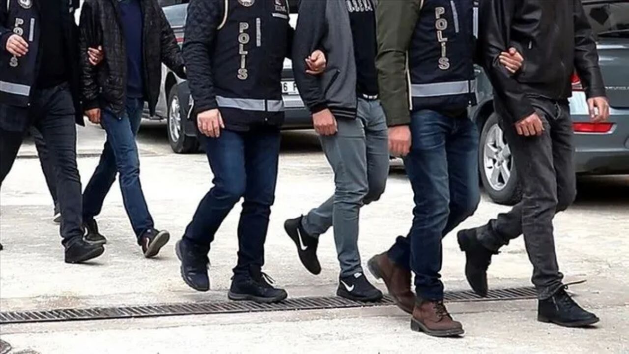 CHP'li Sarıyer ve Şişli Belediyesine operasyon! Terör örgütüne 'İhale' adı altında destek iddiası