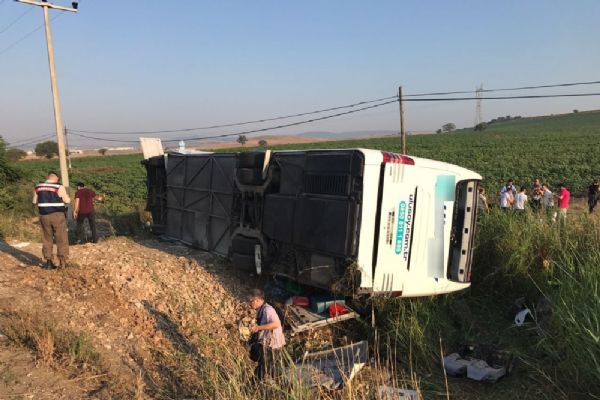 Balikesir De Otobus Kazasi 1 Olu 40 Dan Fazla Yarali Timeturk Haber