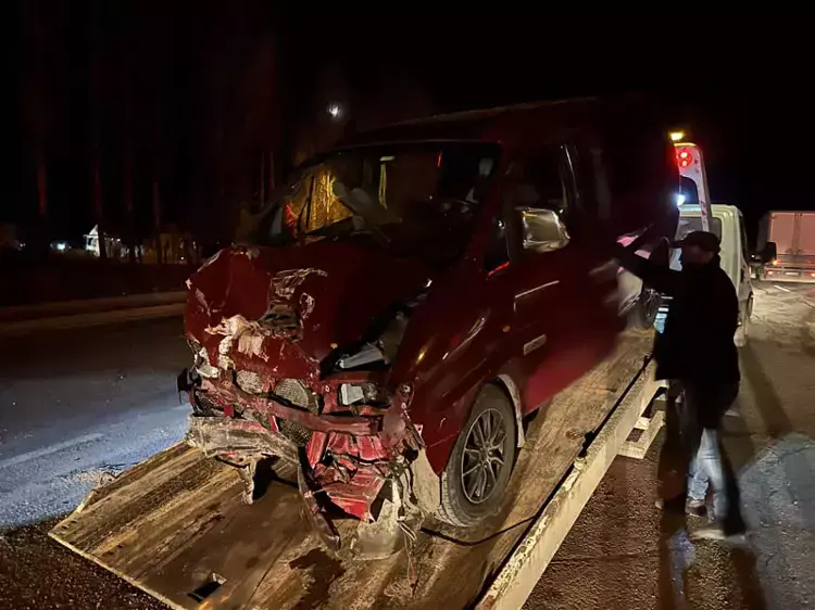 Sivas-Ankara Kara Yolunda Meydana Gelen Kazada 7 Yaralı